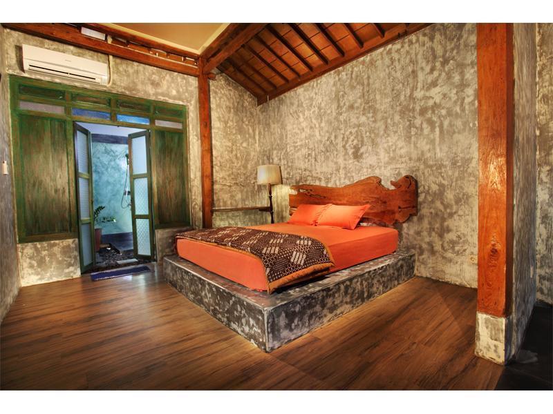 Ndalem Mj Homestay Джок'якарта Екстер'єр фото